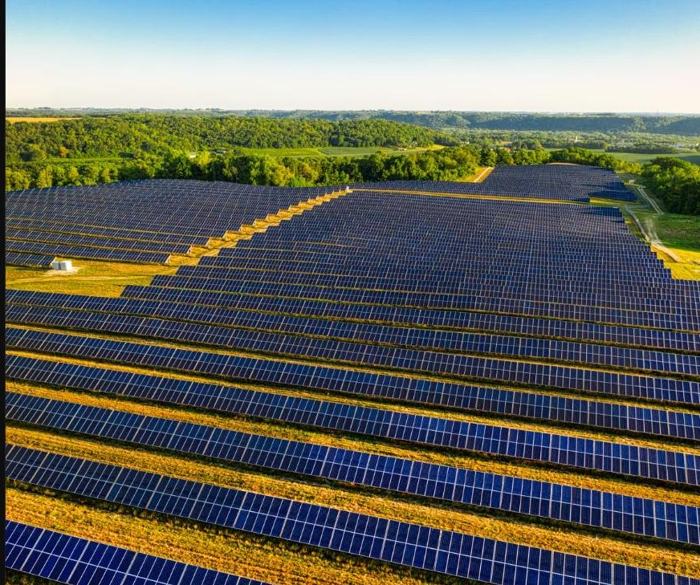 Impianto fotovoltaico a terra